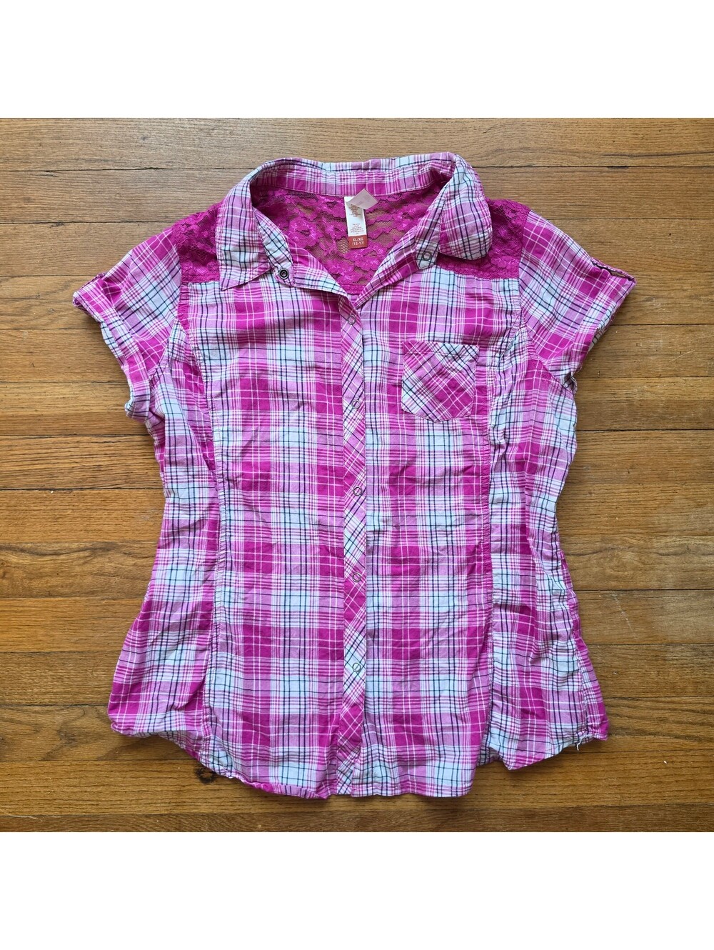 No Boundaries Women's Pink Plaid Short Sleeve Button-Up Shirt with Lace Detail